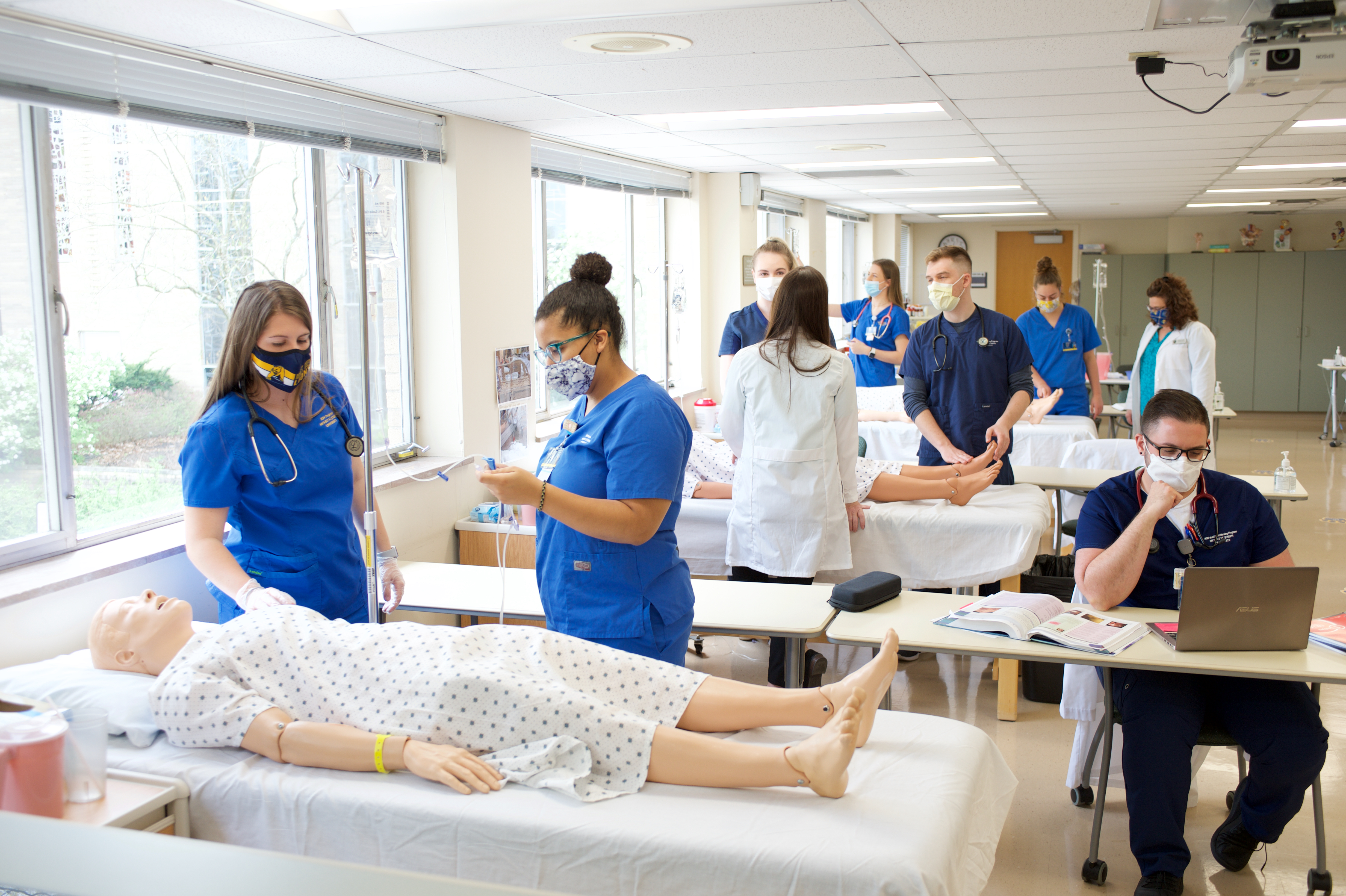 grad-nursing-admin.jpg