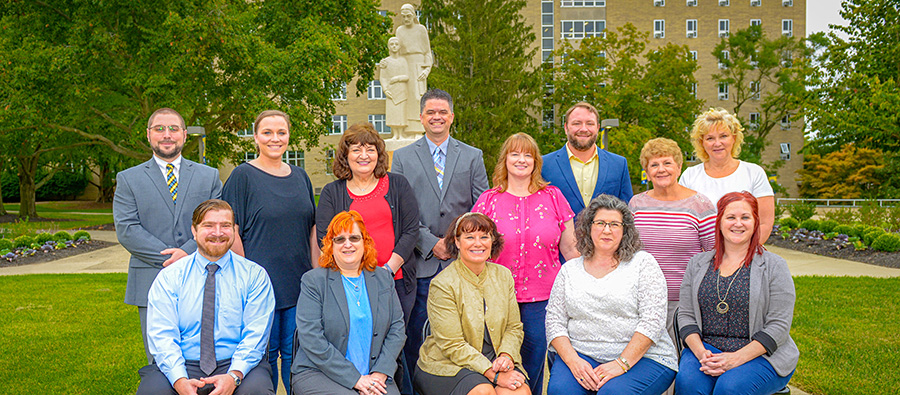 AlumniBoard2020Web.jpg